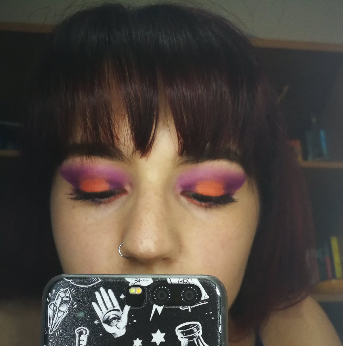 Cherryjess4's tweet photo. Okay, yesterday I decided to try an halo look inspired by Halloween π¦ππ§‘ it's my first time and I know it isn't perfect but.. I accept constructive criticism ππ» (bad phone camera quality)
#bhcosmetics #halomakeup #takemebacktobrazil https://t.co/zKCSGysCnd
