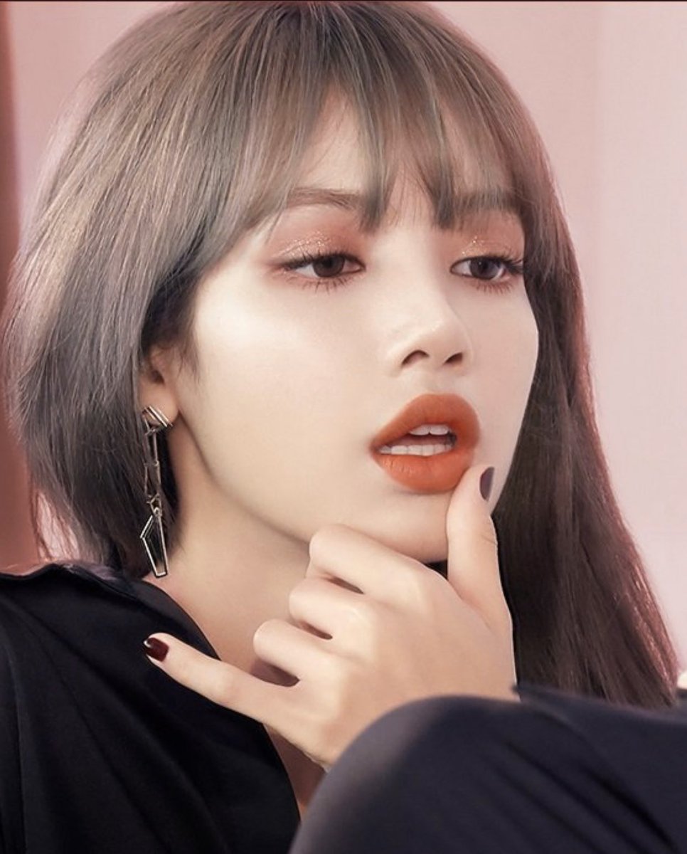 Lisa Loop's Instagram, Twitter & Facebook on IDCrawl