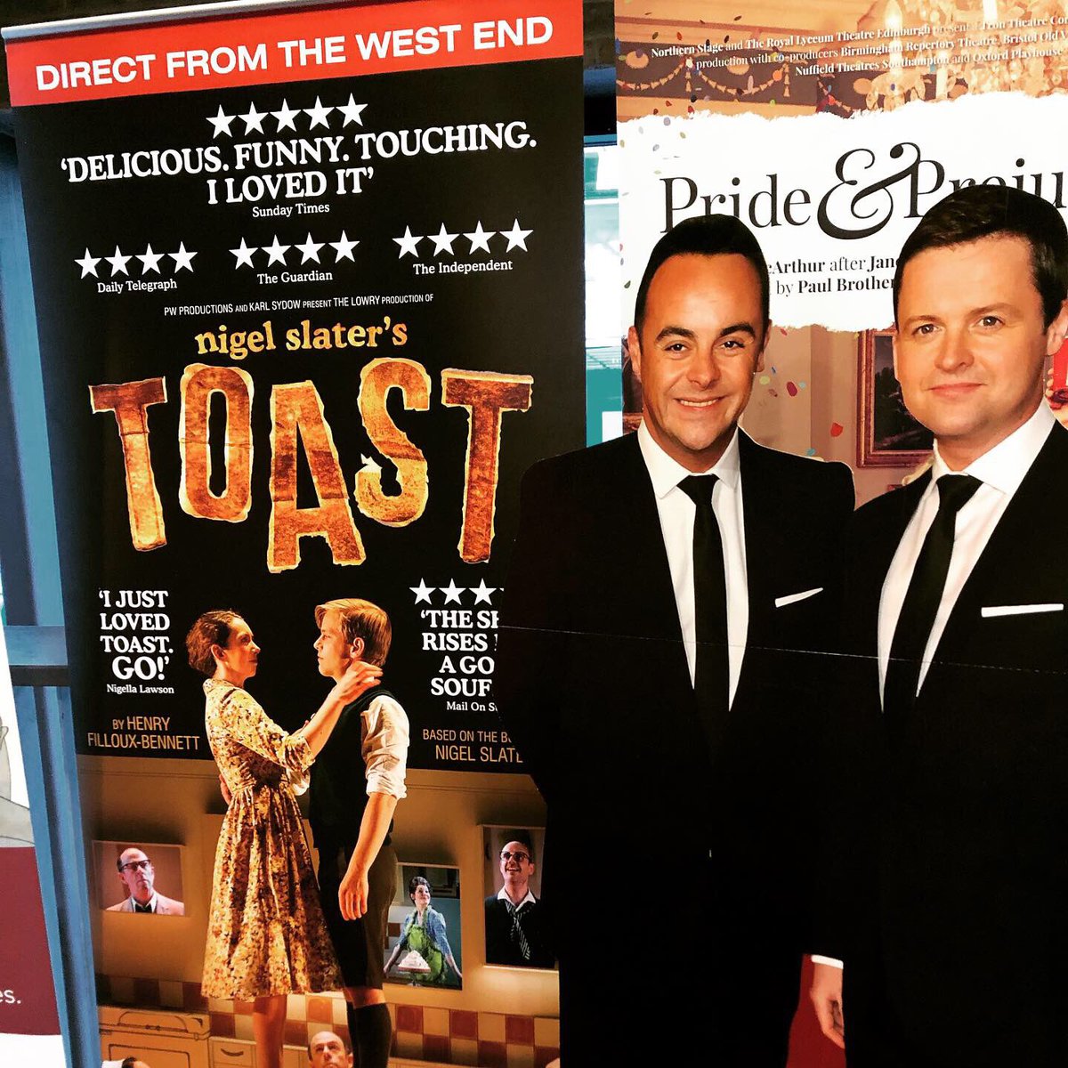 northernstage's tweet photo. Who needs a Saturday Night Takeaway when you can enjoy a nice slice of @nigelslater Toast @northern_stage #toastplay #antandsec #nigelslater #newcastle https://t.co/vIWH2dYnG5