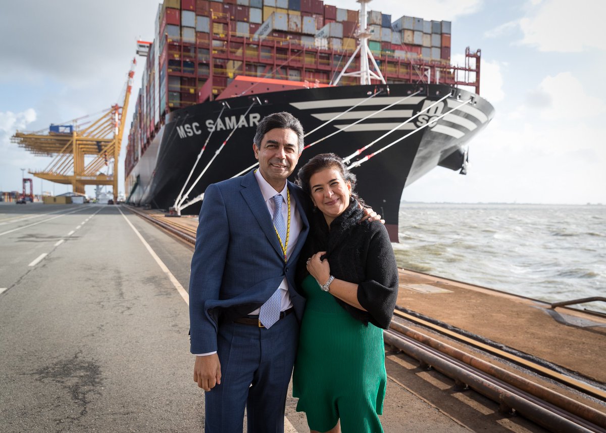 MSCCargo's tweet photo. On Tuesday 17 Sep, MSC Samar – the third vessel in the MSC Gülsün Class – was named at an elated naming ceremony in Bremerhaven. Mrs Samar Abouraad was chosen as the vessel's godmother and broke the ceremonial bottle of champagne on the hull. 💛⚓ #MSCSamar https://t.co/nlPQeZvzdX
