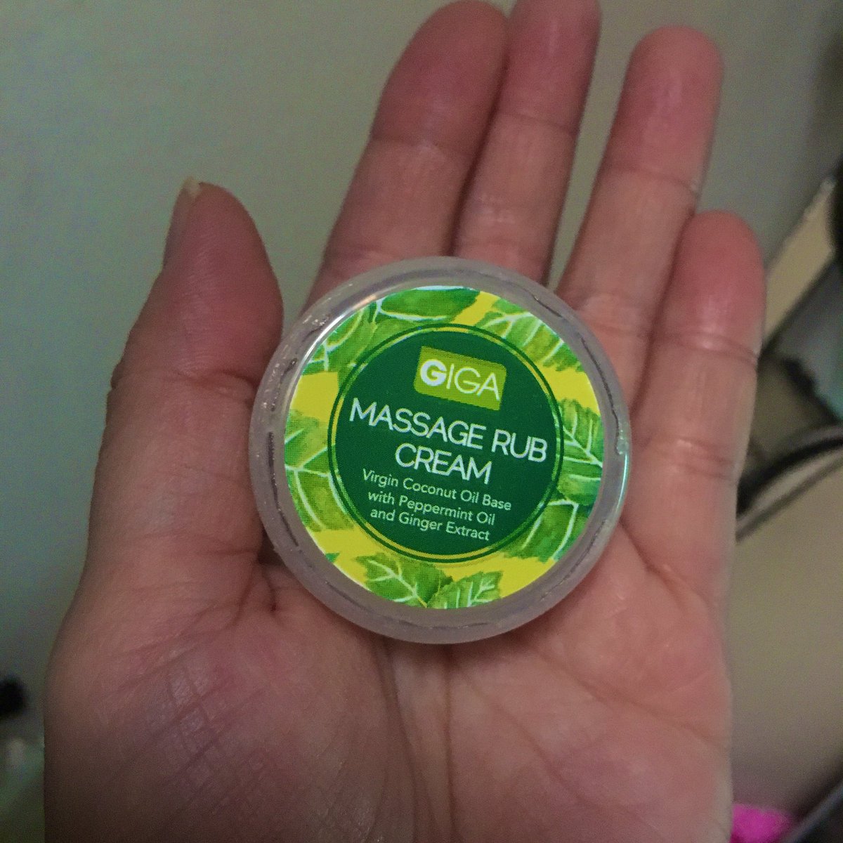 giga massage rub