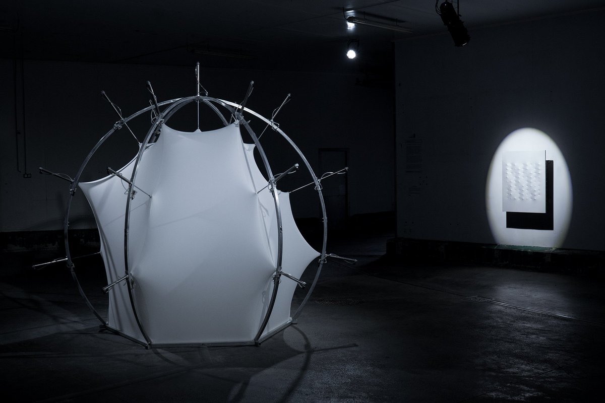 andreaslutzz's tweet photo. Soft Takeover (2019) and
Offset XYZ (2018)
Last weekend on view at @Stereoluxnantes in Nantes / France
#offsetxyz #offset #softtakeover #kinetic #sculpture #art #object #artsy #gallery #artwork #picoftheday #artoftheday #artist #exhibition #xyz #stereolux #scopitone https://t.co/Eg2ukp3aPi
