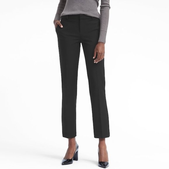 LightningClaud's tweet photo. So good I had to share! Check out all the items I'm loving on @Poshmarkapp #poshmark #fashion #style #shopmycloset #clubmonaco #dianevonfurstenberg #bananarepublic: https://t.co/XsjJeFgu2p https://t.co/yZ17l8r6Eb