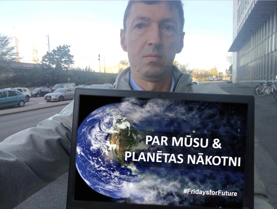 Laiks mosties! 
#FridaysForFuture #Fridays4Future