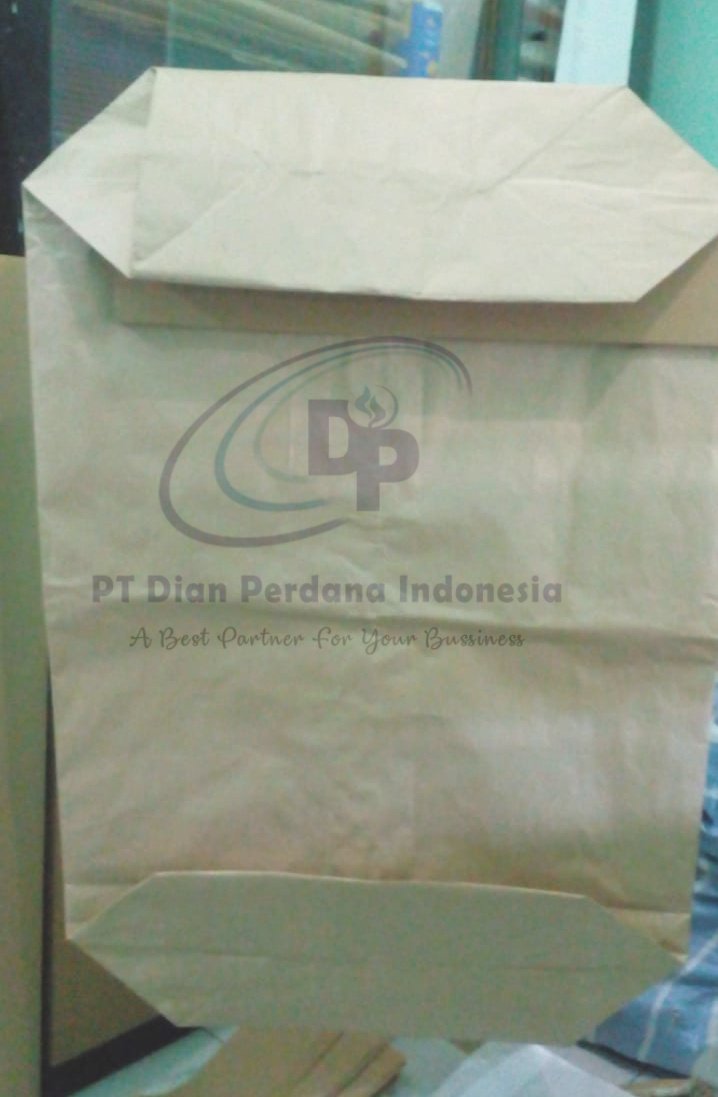 dianperdanaindo's tweet photo. Kemasan kantong kraft cemical berbahan kertas kraft  disebut sebagai Paper sack, Kantong sack , atau karung sack yang memiliki spesifikasi tertentu untuk mengemas produk kimiawi.  #bentonit #bijiplastik #cemical #chemical #kantong #karung #kimia #mortar # https://t.co/qtiIdwjNii https://t.co/IC45TUl5hi
