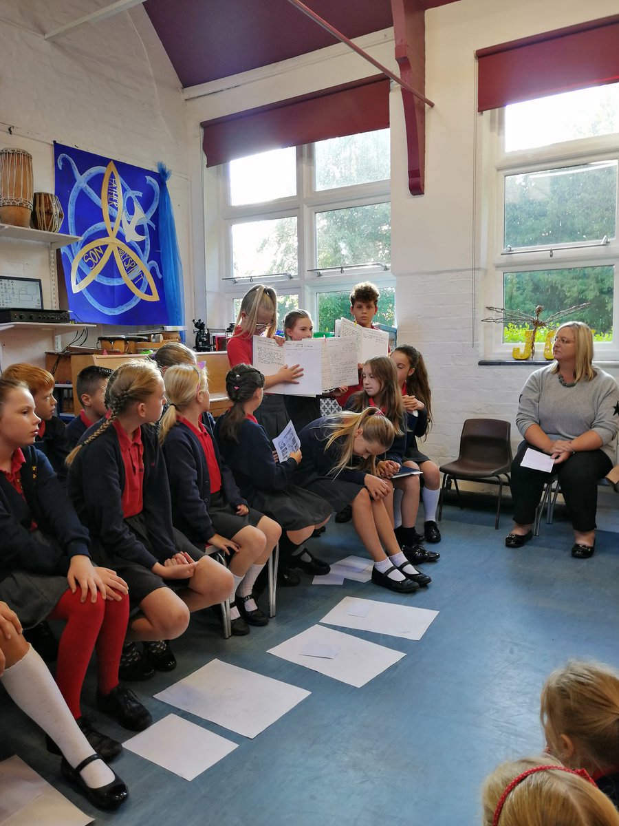 GreatBudworthps's tweet photo. Class 4's Sharing Assembly! 📚 #classfour #ks2 #literacy #waysofthewolf #learning https://t.co/u0anEEqZrJ