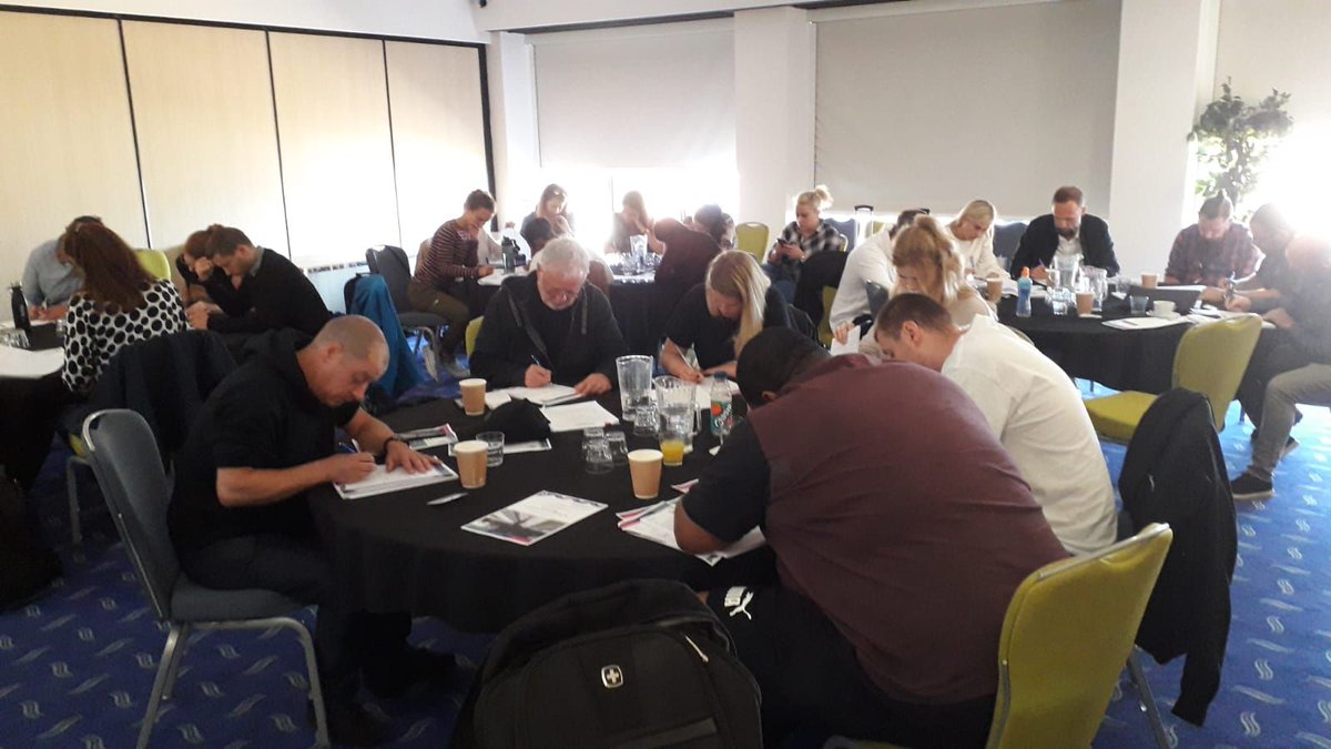 MOMConsultancy's tweet image. And we did it! Here are course delegates finishing the third &amp;amp; final day of the MOM &amp;amp; NAA Certificate &amp;amp; Diploma in #Event &amp;amp; #SafetyManagement.  For the last day we focused on #barriersystem competency. A fantastic, motivated group! @KempProfessor 
buff.ly/2FC3Gnb