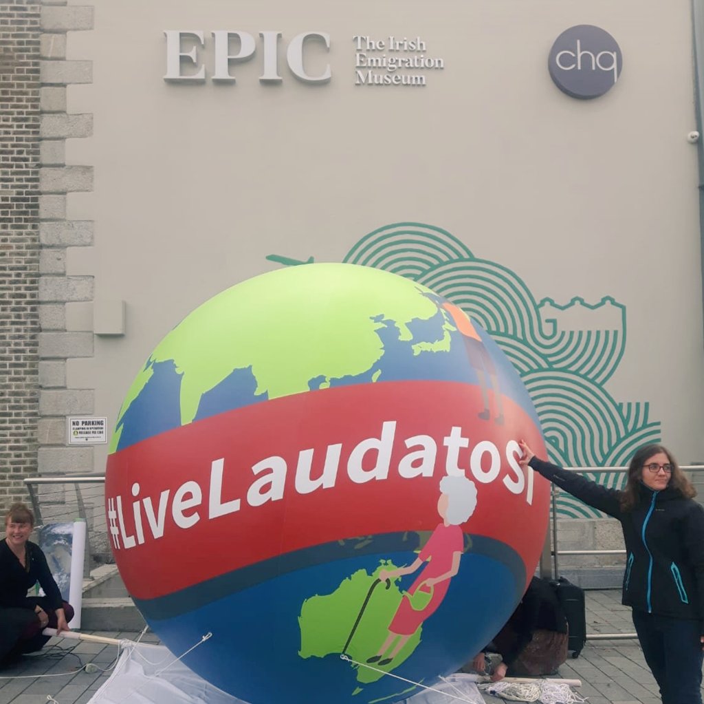 gold_lgold's tweet photo. TRULY EPIC!
#ClimateStrike
#Dublin #FaithsforClimateAction #LaudatoSi
@EPICMuseumCHQ
@LaudatoSi_IRE @SMAIreland @Janemellett https://t.co/xMa07SHfCD