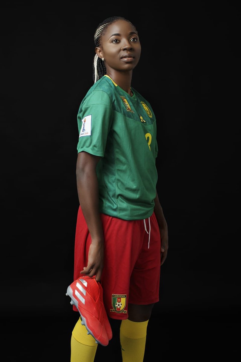 AjaraNjoya's tweet photo. MON REVE EN VERT ROUGE ET JAUNE 🇨🇲
Réaliser son rêve est à la portée de tous. Il faut juste y croire, et se donner les moyens.
Tout ce qu��un humain peut imaginer est réalisable, du peu d’y ajouter de la rigueur, de la persévérance et du travail.
Mon rêve était de jouer au foot ⚽️ https://t.co/OoSN4z7oRH