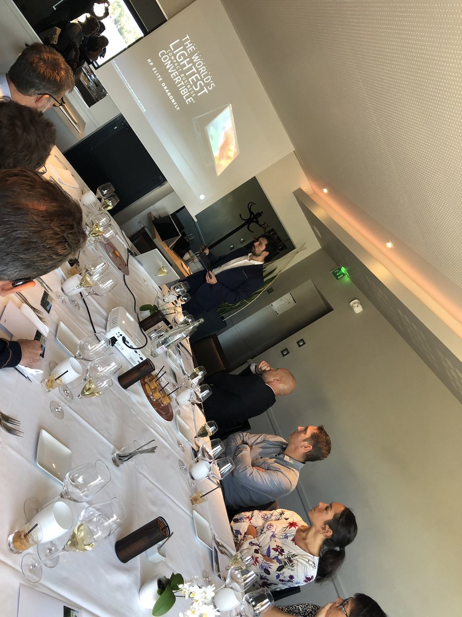 Lunch and learn #dragonfly, le portable le plus leger au monde, avec Rouslan Parov, expert #securite et #cybercriminalite chez <a href="/HP_France/">HP France</a> avec <a href="/Escrim_/">Escrim</a>