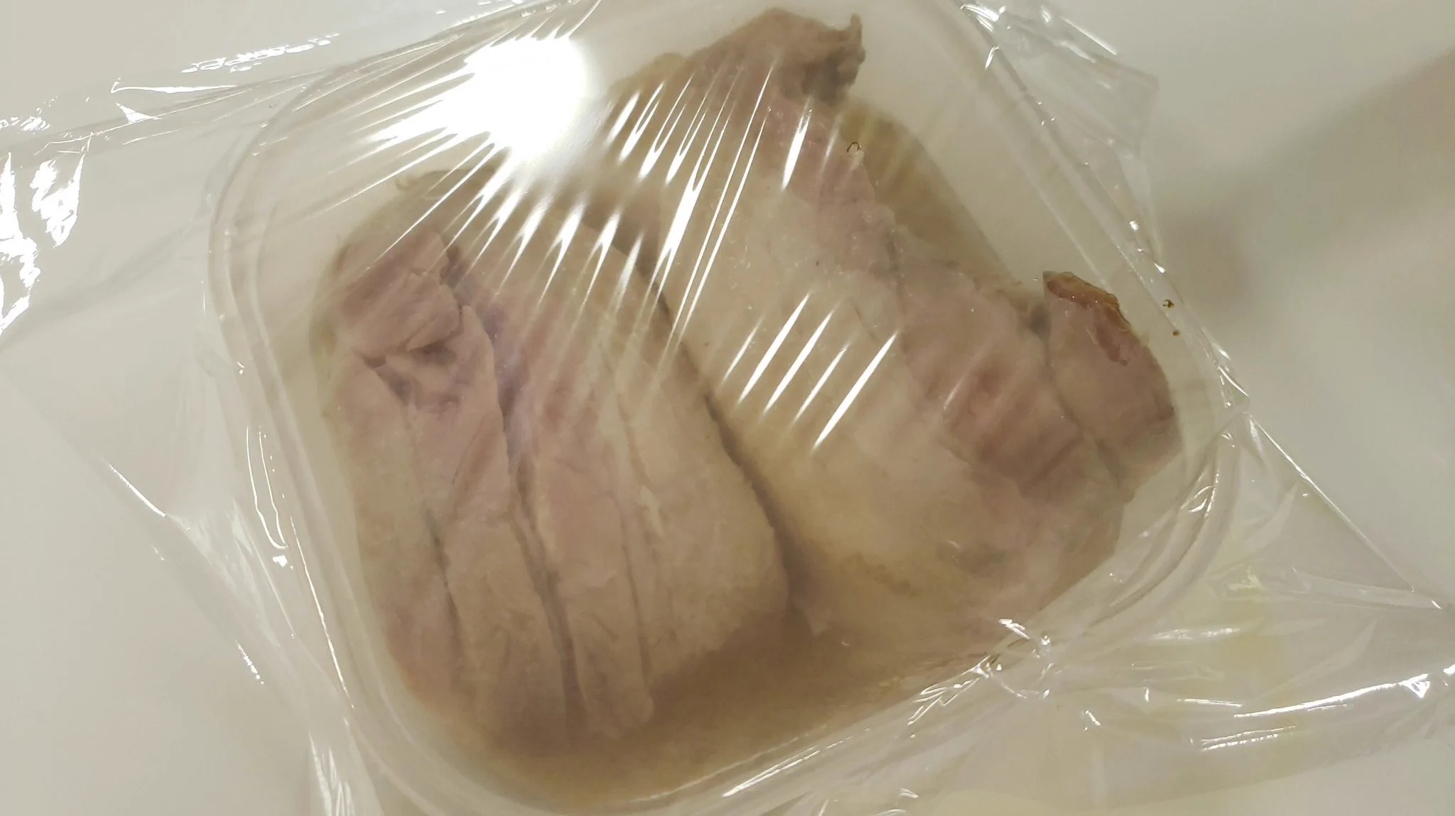 サントリー烏龍茶で簡単！？「レンジ 烏龍チャーシュー」の作り方！