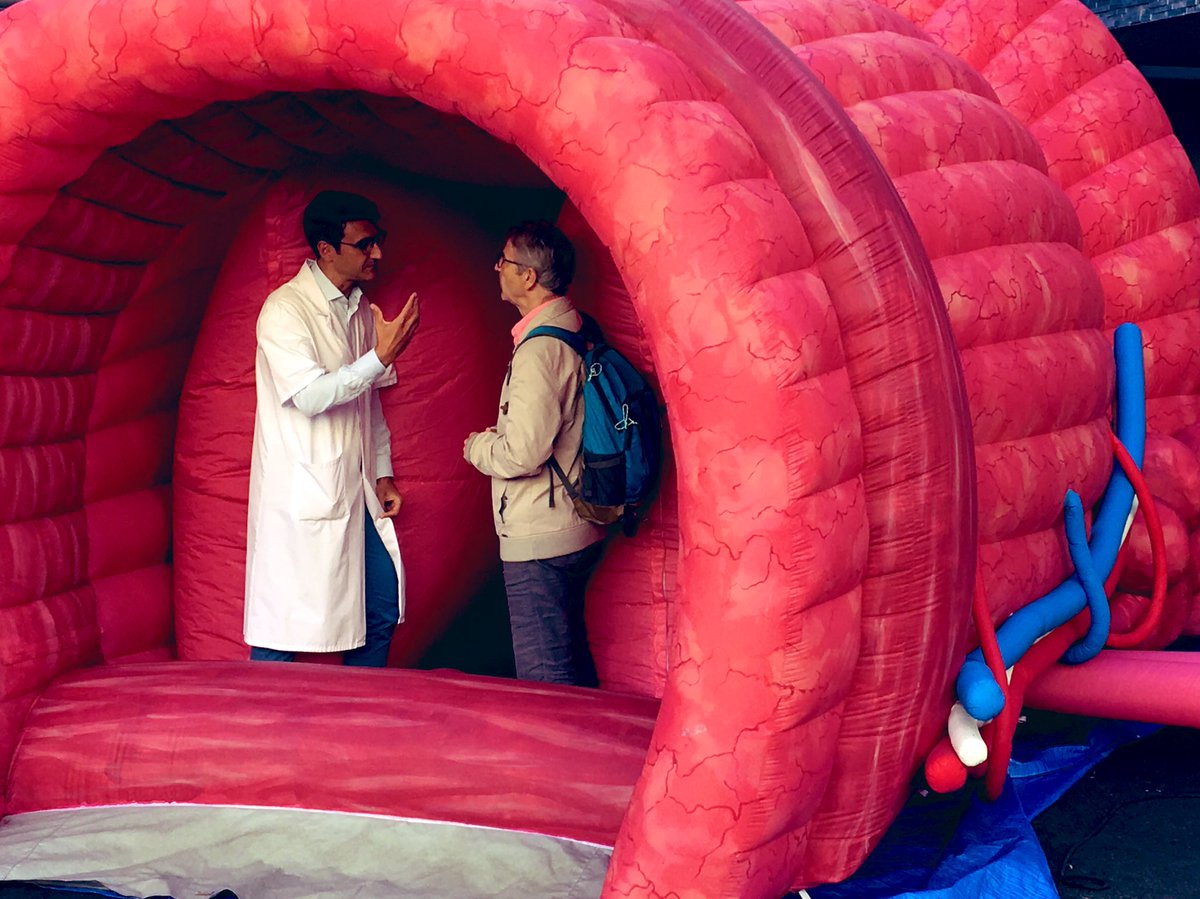 angela_hin's tweet photo. #JournéeEuropéennedelaProstate2019 à @VilledeMeudon #ProstateDay #hcsmeufr
———
#JournéeEuropéennedelaProstate avec #DelicateProstate #BD & #Quiz
📚👉 Parcours #patient de @_jeanhin avec le #Prostatetour @JanssenFRA
💬 Parlons et dédramatisons le #Cancerdelaprostate https://t.co/t3InTNljTp
