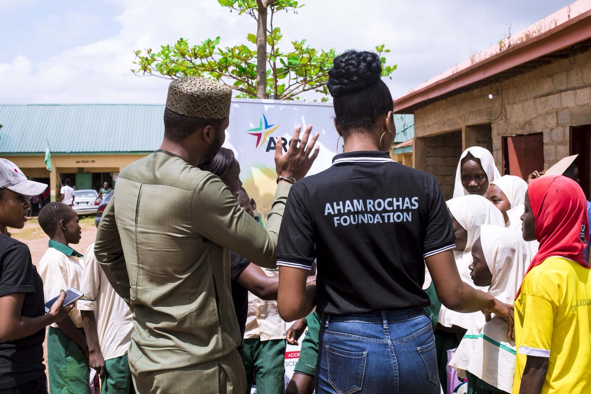 AhamRochas's tweet photo. It’s #BackToSchool season and the #AhamRochasScholarshipFund beneficiaries are excited to continue their journey and welcome the new set of students. Here to provide their school bags and stationery. 

#KuchigoroPrimarySchool 
#AROFDN https://t.co/MO9M5PjDW7