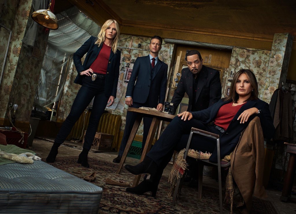 Kadeesparks's tweet photo. 20.❤️ 

#happybirthdaysvu #lawandordersvu https://t.co/JWcgqFEvRe