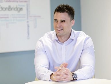 EtonBridgePtrs's tweet image. How to stand out in the #LinkedIn crowd: Make your profile work for you buff.ly/2RXWQvE #LinkedInProfile #LinkedInGuide