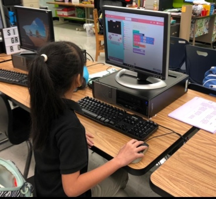 MsSeaman3's tweet photo. Hammocks Coders participating in Make Code Arcade Jam ! Fun for all! They even posted their games on Edmodo!  @edmodo @place_s @MDCPSSouth @MDCPS @STEAM_BERNAT @HammocksMiddle @MSMakeCode
@codeorg @WomenWhoCode #codelikeagirl #hammockstech @mdcpsdigiteam @dpvils @DigitalPromise https://t.co/zaznL9qlOW