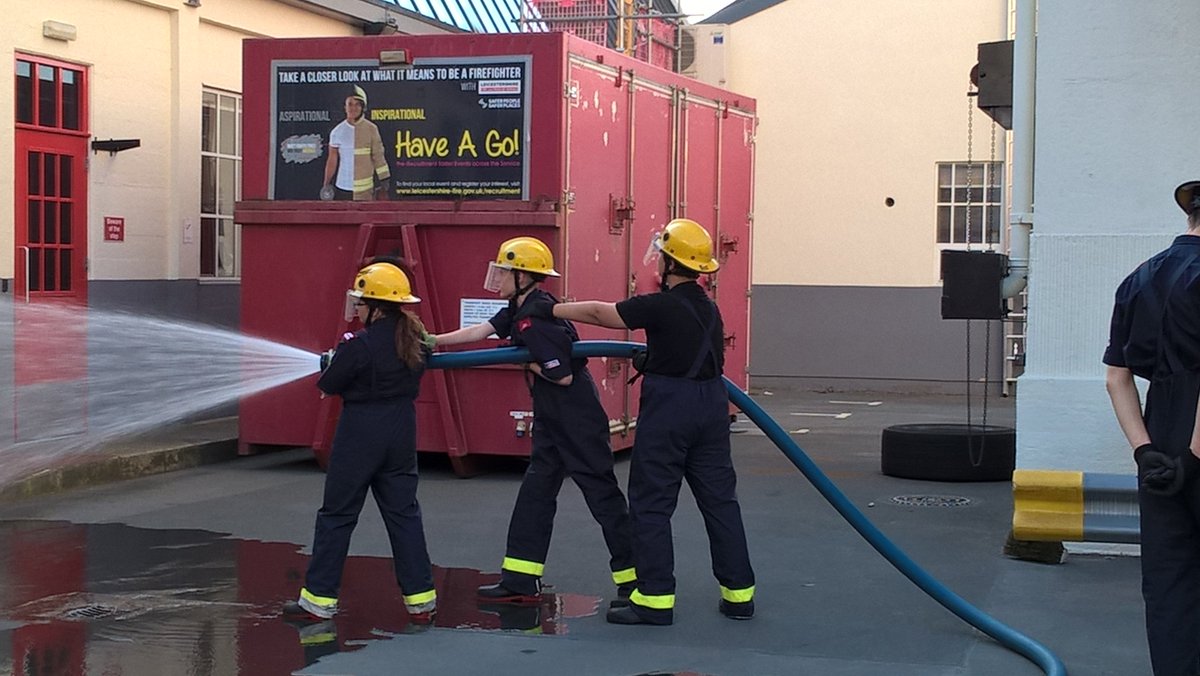 LFRSfirecadets's tweet photo. Thank you to @FaintCallum and @edd_rodgers for delivering a great session to Central Cadets on hauling aloft, some items were easier than others! @Fire_Cadets https://t.co/4WGiYFA9yJ