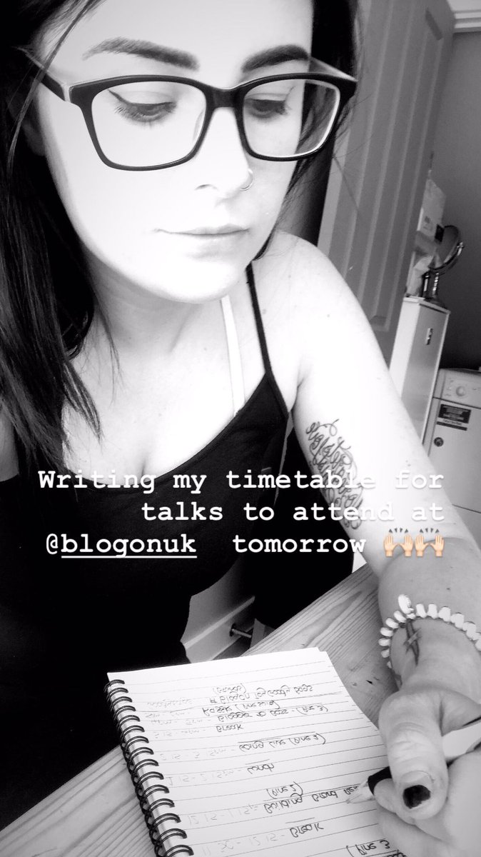 ConTravelAddict's tweet photo. Writing my Timetable of talks I’d like to attend at BlogOn tomorrow 🙌🏻
#blogon #bloggers #brightonbloggers #westsussexblogger https://t.co/3KwAk0Cfv8