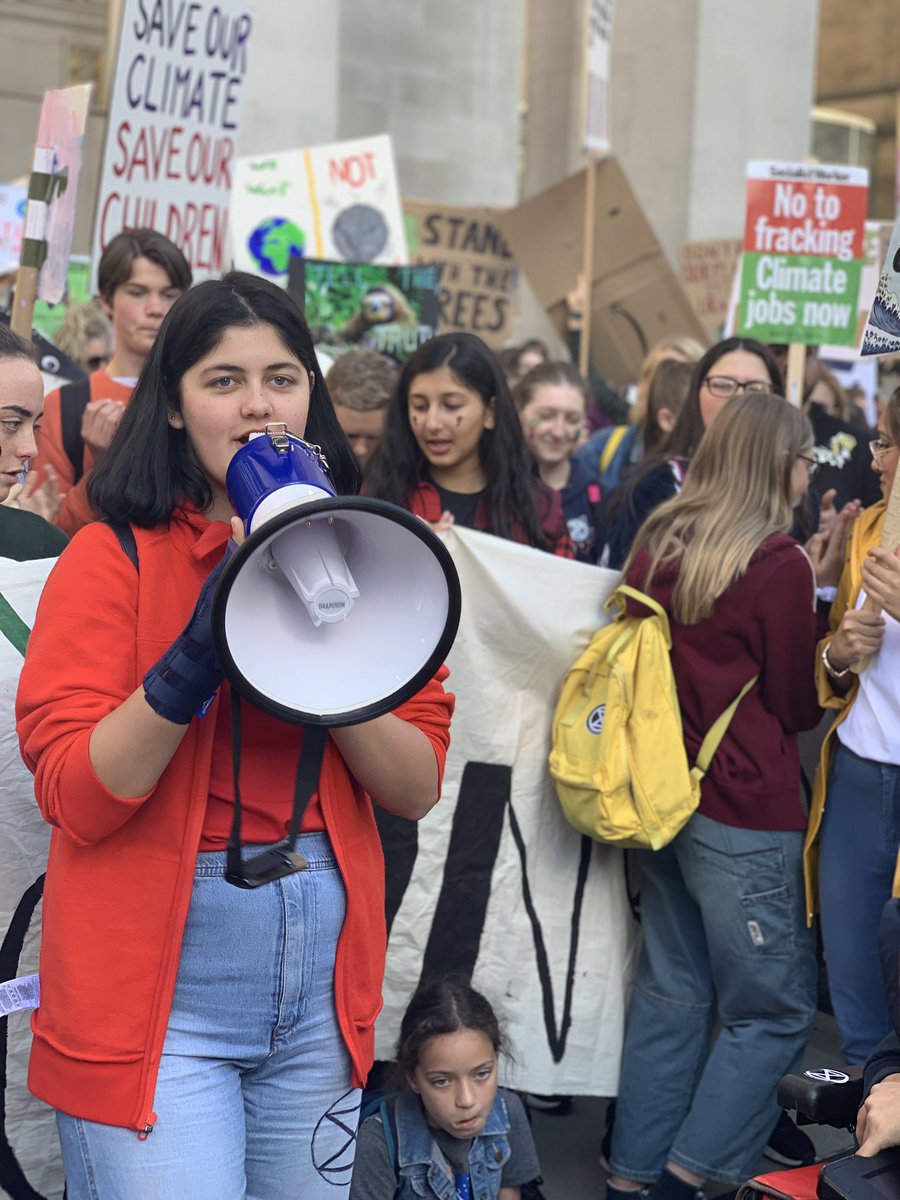 GoHydrogen's tweet photo. The future is now, not tomorrow. #ClimateStrikeManchester #ClimateStrike #FridaysForFuture #ClimateChange #SchoolStrike4Climate #GoHydrogen https://t.co/btx03ZeGyk
