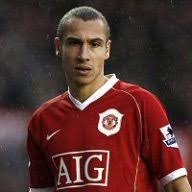 Happy Birthday to Henrik Larsson 

Class act in his very short spell at United 