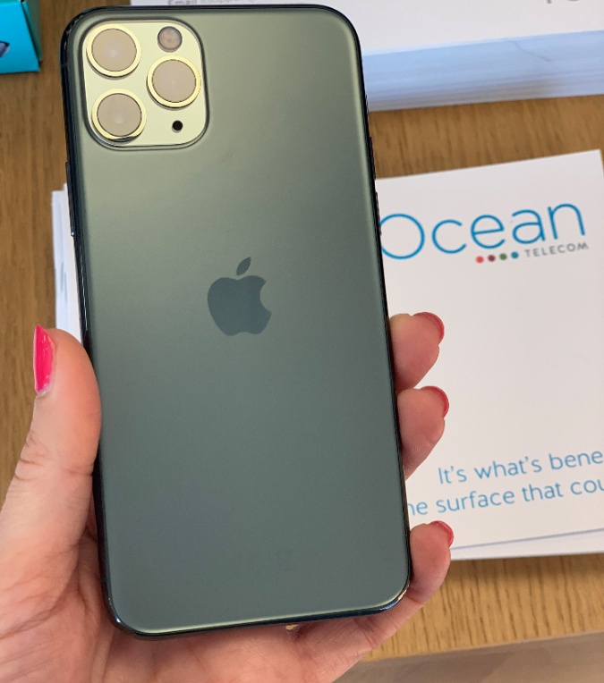 oceantele's tweet photo. The iPhone 11 is out now 📲. This one in midnight green is the first to arrive in the office today. Being collected by one lucky customer later. 

#iPhone11Pro https://t.co/Ds2y5eb6z0