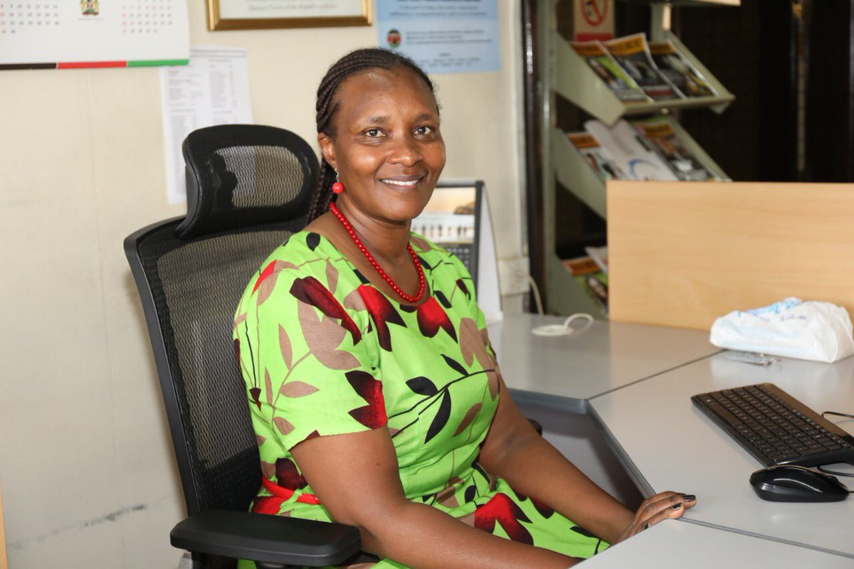 MakeItKenya's tweet photo. #FashionFridayKE team #KEPROBA https://t.co/dgQ0h5MHP7