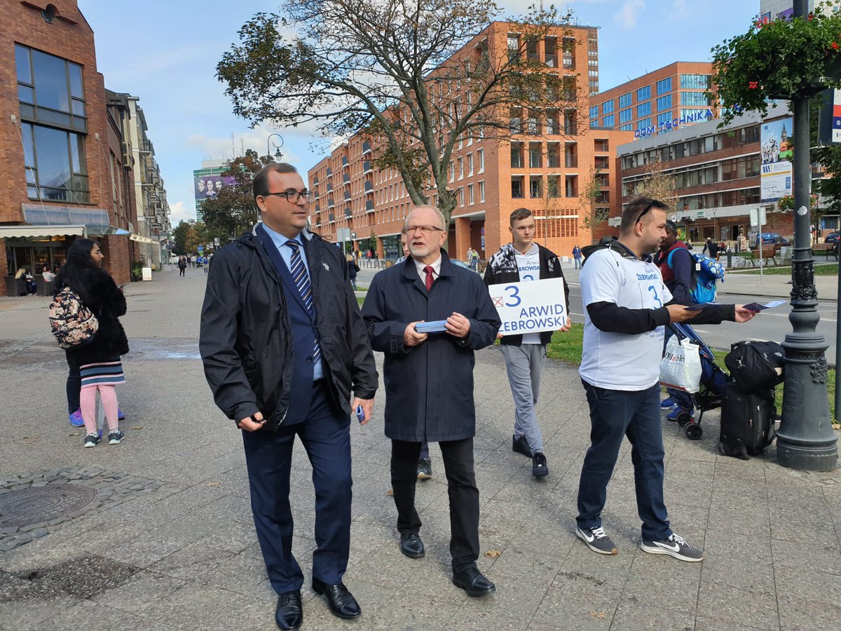 ACJaworski's tweet image. Dzisiaj w imieniu stowarzyszenia @mygdansk prosiliśmy mieszkańców Gdańska o głosowanie w najbliższych wyborach na Arwida Żebrowskiego @ArwidZ nr 3 na liście @pisorgpl