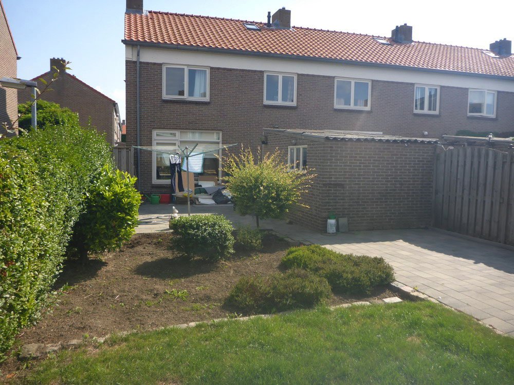 WBV_BeterWonen's tweet photo. NIEUW IN VERHUUR: hoekwoning met drie slaapkamers en vlizotrap naar zolderverdieping aan Pr. Bernhardstraat 42 in #Stellendam

Reageren kan vóór 1 oktober 2019 via https://t.co/WOmXeSuctC https://t.co/dzDFxFzKId