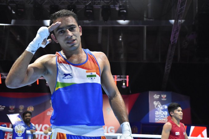 #AIBAWorldBoxingChampionship #AmitPanghal #boxing #PunchMeinHaiDum Big news: Historic moment as Amit Phangal becomes the first Indian boxer to reach the World Men's Boxing Championship final. Well done! ##GoforGold