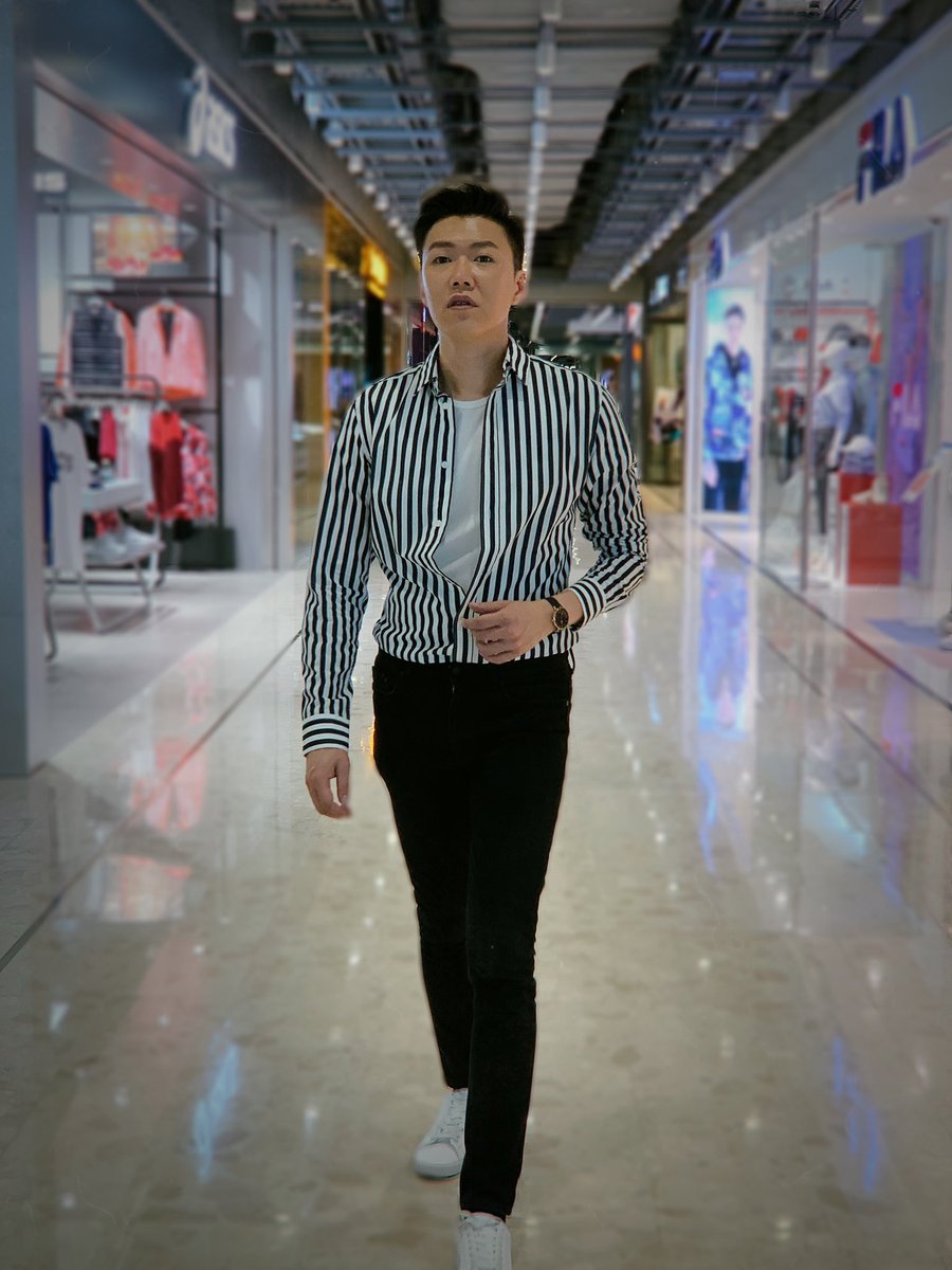 hungkitalex's tweet photo. 時間都去那兒了 - Where Has Time Gone 
@danielwellington #danielwellington #wherehastimegone https://t.co/FblzkxekfE