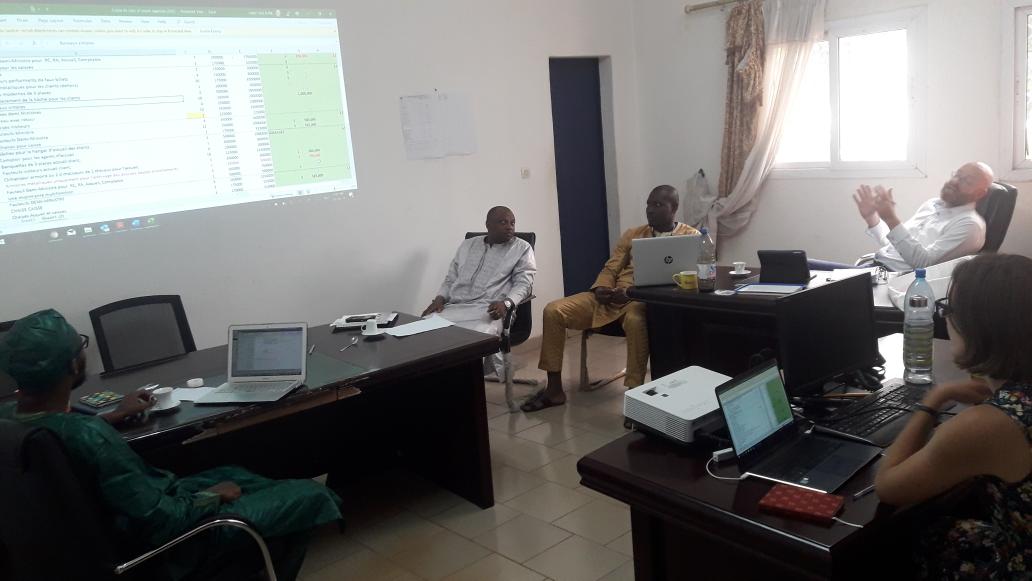aba_diallo's tweet photo. #WaterWorX #monthly #meeting with rich agenda: #finance, #SocialInclusion, #Monitoring_Evaluation #Milestones https://t.co/x5A1KjpfTk