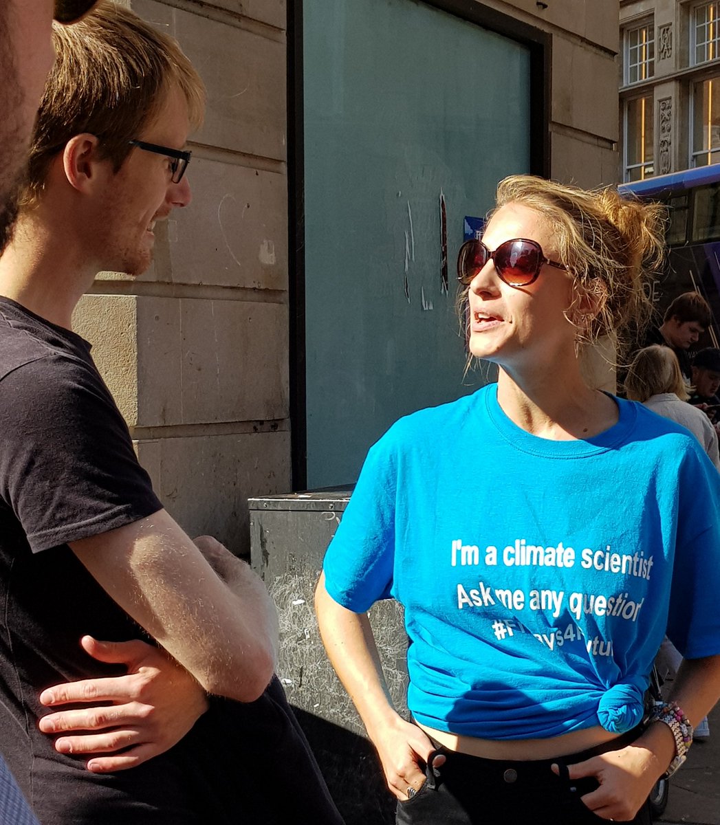 #ClimateStrike in Oxford. Have any questions? Find a climate scientist in a blue shirt &amp; ask! #Fridays4Future #ClimateChange