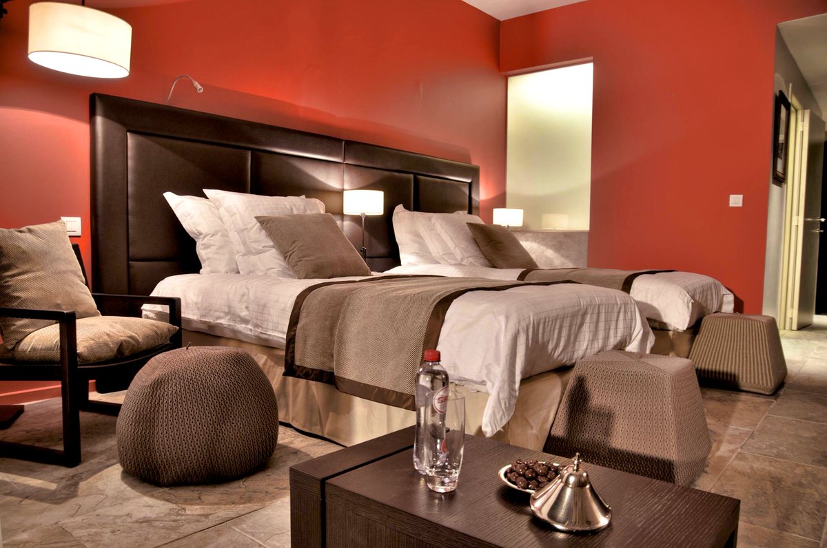 “The perfect sleep can’t be bought”. Said no one ever. As a host, we highly value comfort and modernism for all. bit.ly/2keXiLk #SleepLikeRoyalty #AkwaPalace