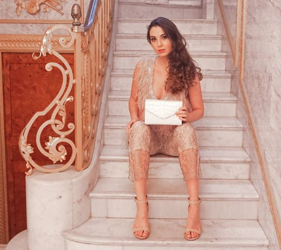 Golden outfit, golden weekend ✨✨ @amishilondon
.⠀
.⠀
.⠀
#TASKpr #pragency #PRAgencyLondon #fashionpr #FashionPRLondon #london #UK #Amishi #AmishiBags #TheAmishiWoman #power #powerfulwomen #inspiration #luxurybags #motivation #inspire #inspirationalstyles #innerbeauty