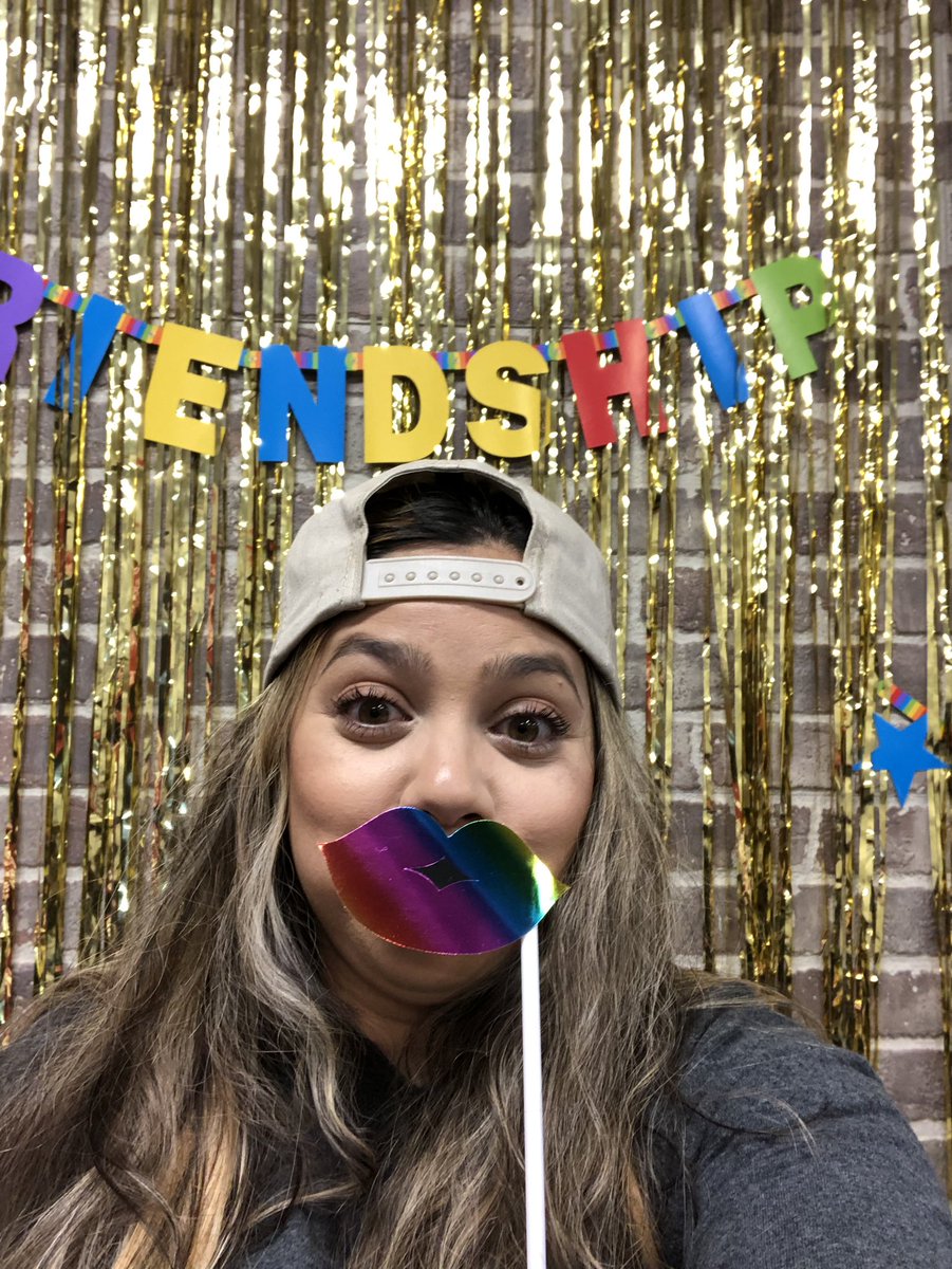 Amber-Star tweet media