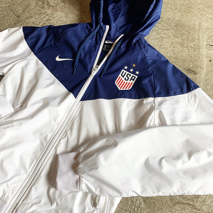 uswnt windrunner