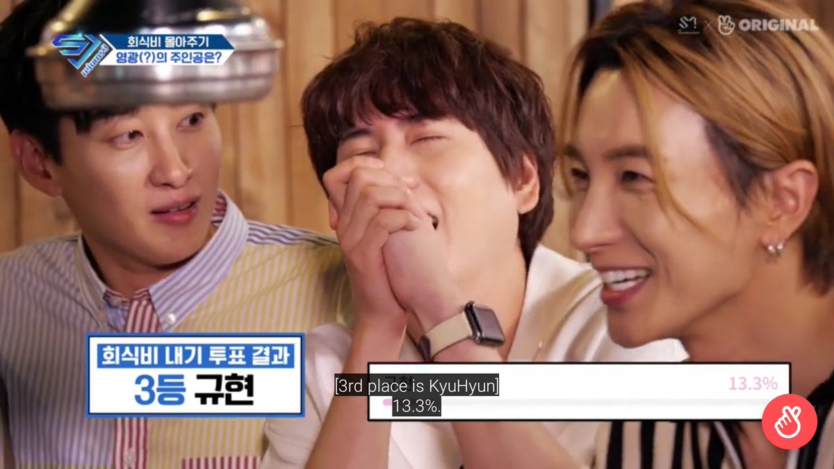 kyubabes's tweet photo. he is so happy 🤣
#SJreturn3 #SUPERJUNIOR #KYUHYUN https://t.co/oDSUhOWVTq
