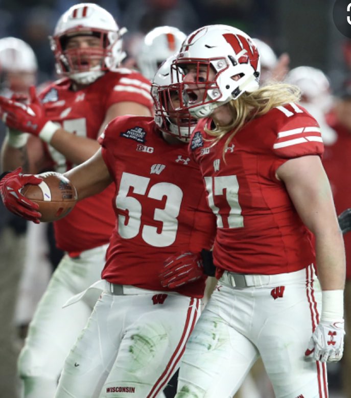 _DPETERSON10's tweet image. Blessed beyond words and SO EXCITED to have received my first D1 offer from The University of Wisconsin!!!! 👐🏽 #OnWisconsin