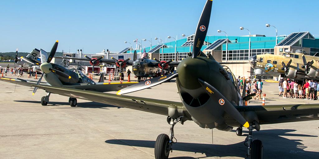 FlyWorcester's tweet photo. It's #FridayFlyday with our friends from the @CollingsFdn #WingsofFreedomTour, here at #ORH from today through Sunday. https://t.co/5PfdVdziY4