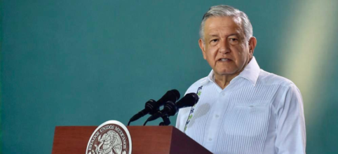 #Entérate Se debe mejorar la educación pero sin medidas coercitivas y sin privatizar: AMLO | #Video 👉http://ow.ly/G9LD30pzJ4n