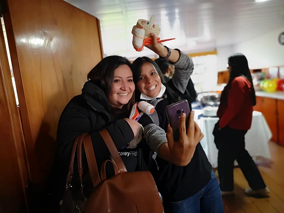 JoinDiscovery's tweet photo. Team Colombia showing us all the Impact Day spirit and smiling faces! So thrilled to have you join us, Bogota!
#DiscoveryImpact #BeDiscovery https://t.co/VcXGAZ3WUI