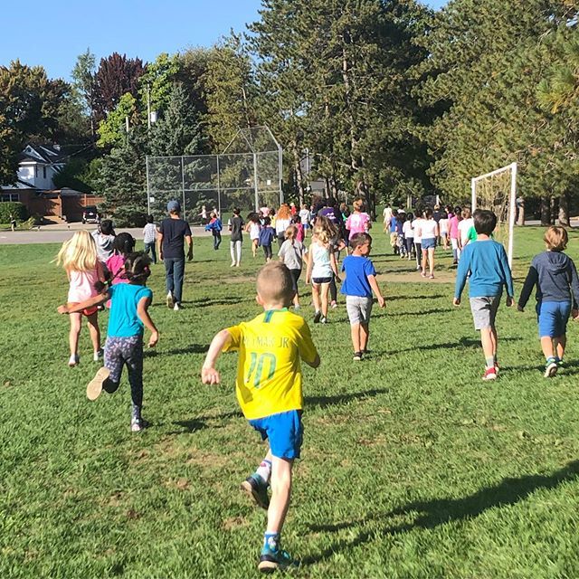 lague_edu's tweet photo. Great Terry Fox Run today !!! https://t.co/0FNTdtrEIT https://t.co/ijqTCvVVZI