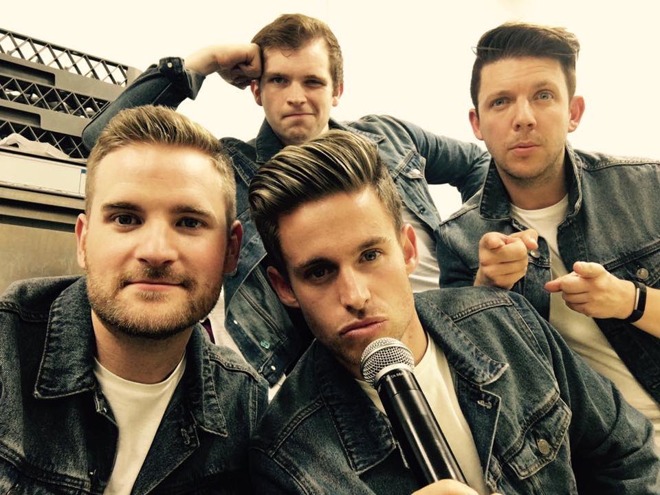 Sad that summer festival season is over but Christmas party season is on the horizon though! Bring on the roasts! ☀️➡️🎄 #Boyband #party #undivided #boybandreunion #act #show #popparty
