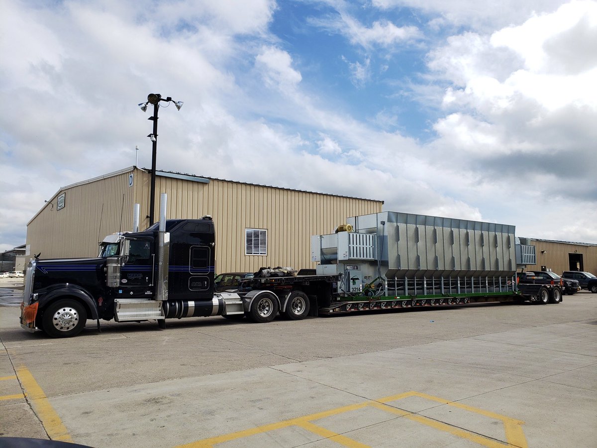 What do you need when you have a big #Harvest19 coming up?
 
A BIG dryer!
 
Just sent 5 trucks carrying this 32' wide x 50' tall dryer to Quebec Canada. It's capacity is:
 
At 5 points removed ~3,300 BPH
At 10 points removed ~1,700 BPH
 
#TeamSukup #FridayFeeling #AgTwitter