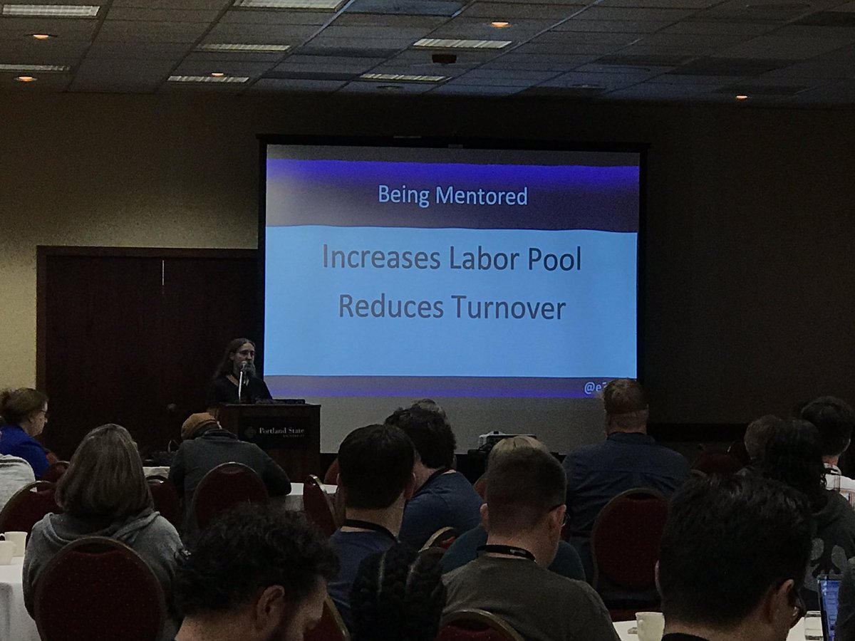 TanjaHoefler's tweet image. Awesome opening keynote right now by @e3BethT 😁 on mentoring!!! #PHP #PHPC #cascadiaphp2019