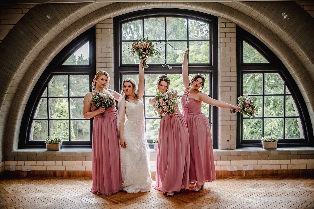 BRIDESMAID GOALS || Bring along your tribe to our wedding fair on the 29th September - link in bio 

🌸 Becky &amp; Hugo by Robert Scatliffe Photography