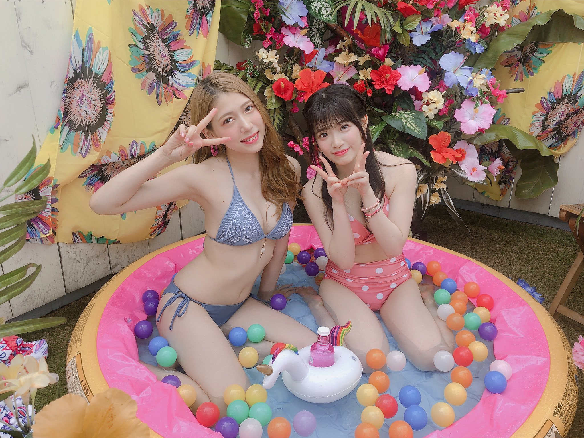武藤 小麟 Akb48 Akb新聞 本日発売 なんと茂木さんのグラビア企画に 呼んで頂きました もぎん ぜひ覚えてください 9月中のみの発売みたいなので おはやめにゲットしてね T Co 5aos3nzwiy Twitter