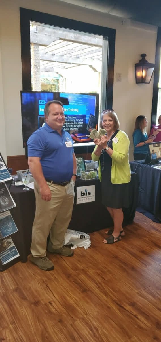 ASKBIS's tweet image. We had a great time at the Mobile Chapter Association of Legal Administrators Expo in Mobile on Wednesday night where we got to hang out with local legal administrators. Congratulations to Valerie Johnson for hacking the code and getting the cash!
#Hacked #HacktheCode #ALA #As