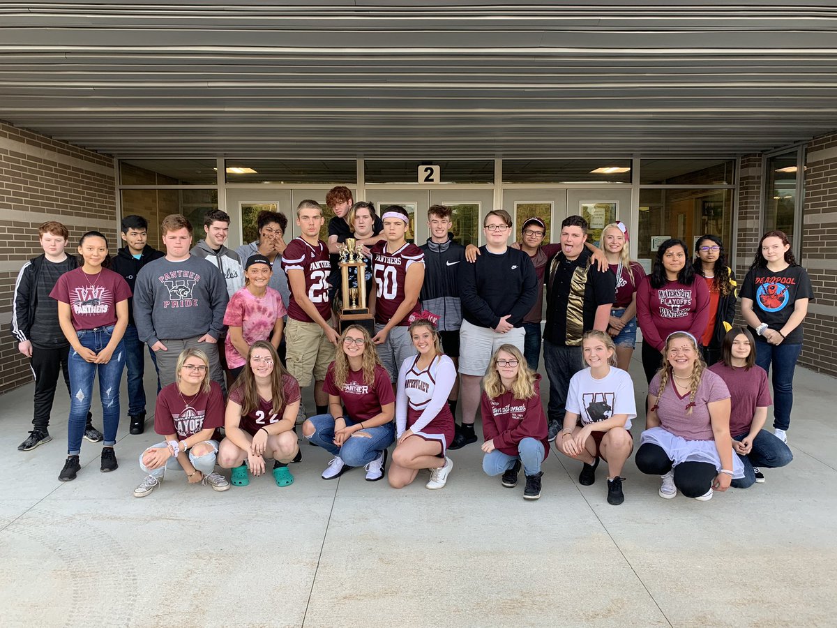 BrantEnglish11's tweet photo. Beautiful morning for a Homecoming! #juniors #happiesthomecomingonearth https://t.co/R2auWUBZP8