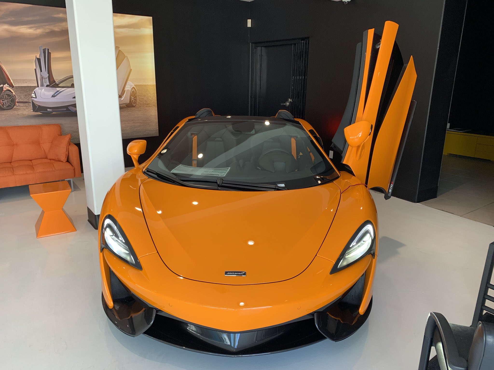 Brawadis Orange Car b109downloadmusicainfantilusa